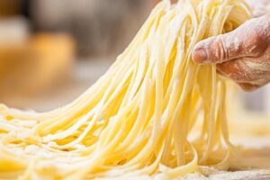 What type of pasta is best for Alfredo