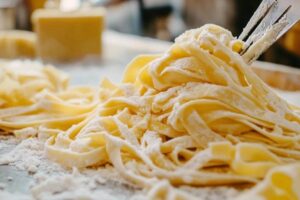 What type of pasta is best for Alfredo